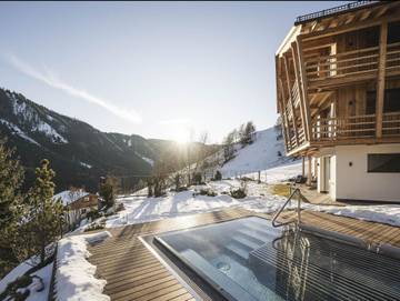 Hütte für 7 Personen, mit Whirlpool und Garten auf der Seiser Alm