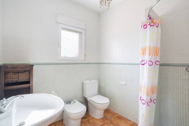 Ferienhaus für 9 Personen, mit Garten und Balkon in Oliva - 4