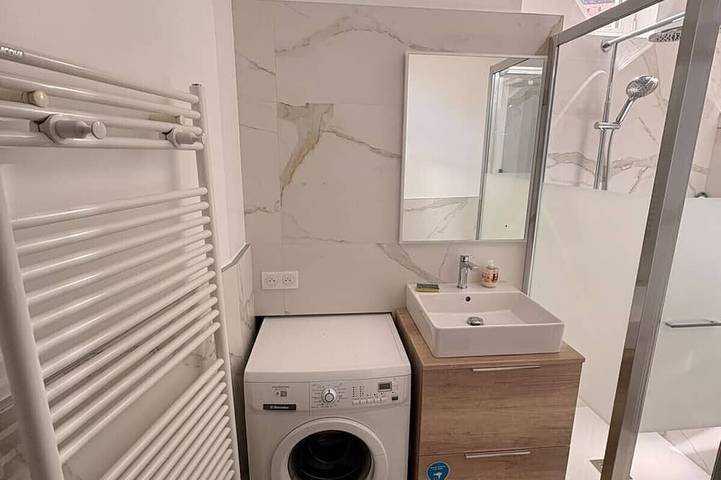 Entire apartment, Le 23 appartement 65m2   up to 6 in Strasbourg, Strasbourg region