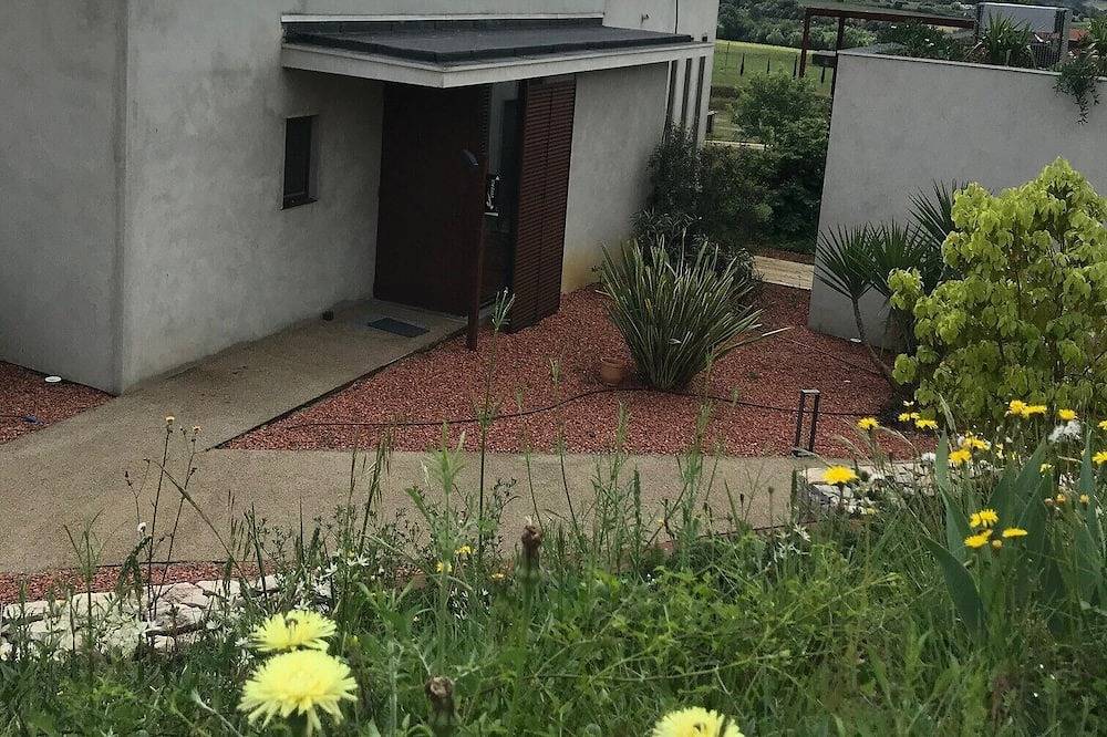 Private vacation home in Gignac in Gignac, Lodève und Umgebung