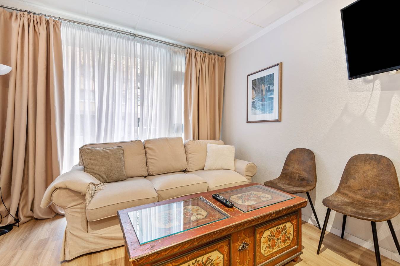 Entire apartment, Stylish Apartment in Prime Location with Wi-Fi in Nuremberg, Franconia