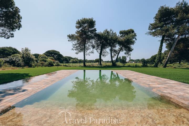 Location de vacances pour 14 personnes, avec terrasse ainsi que jardin et sauna à Les Portes-en-Ré - 3