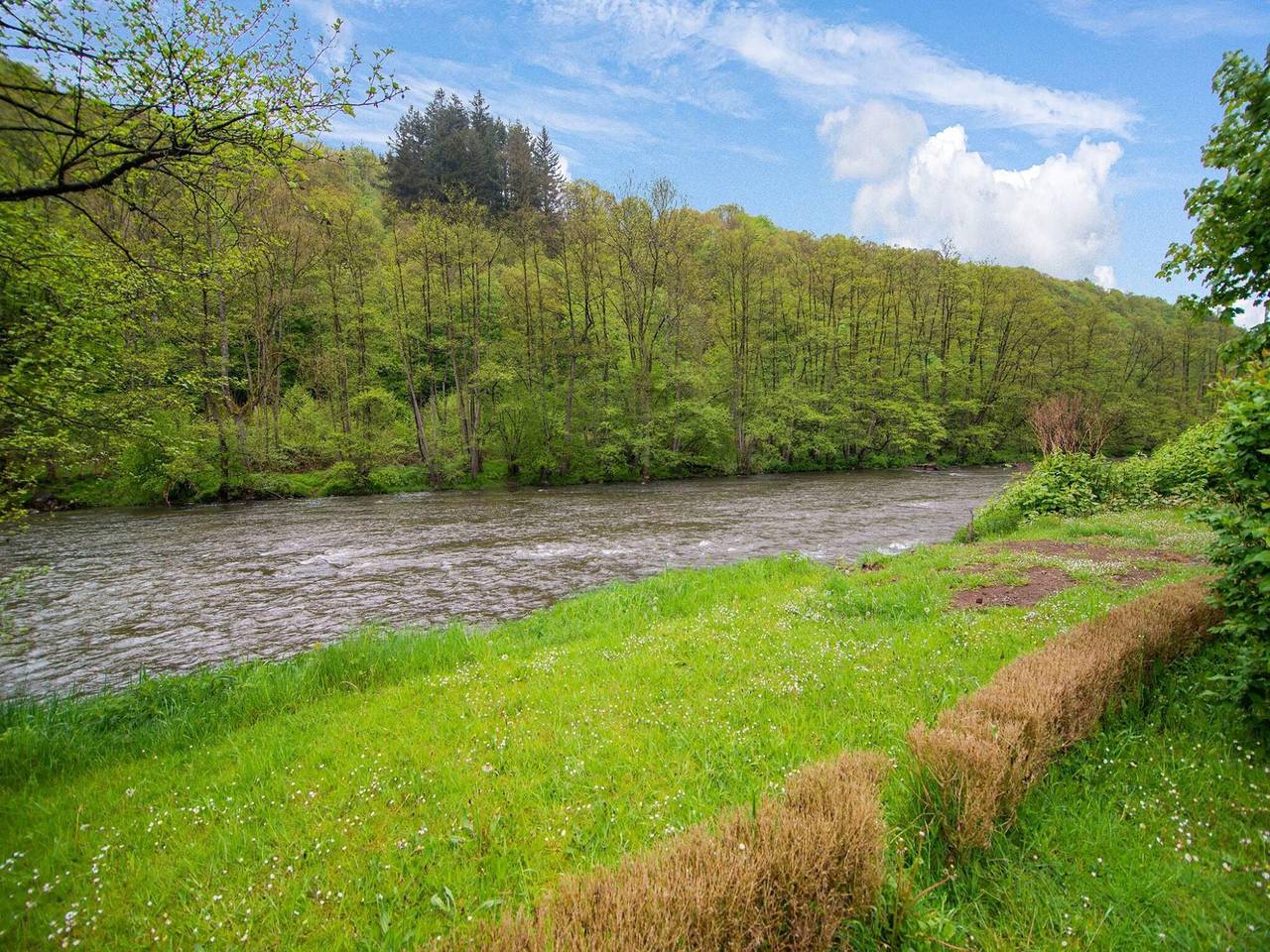 Vakantiehuis voor 21 personen met sauna in Sougné-Remouchamps, Aywaille