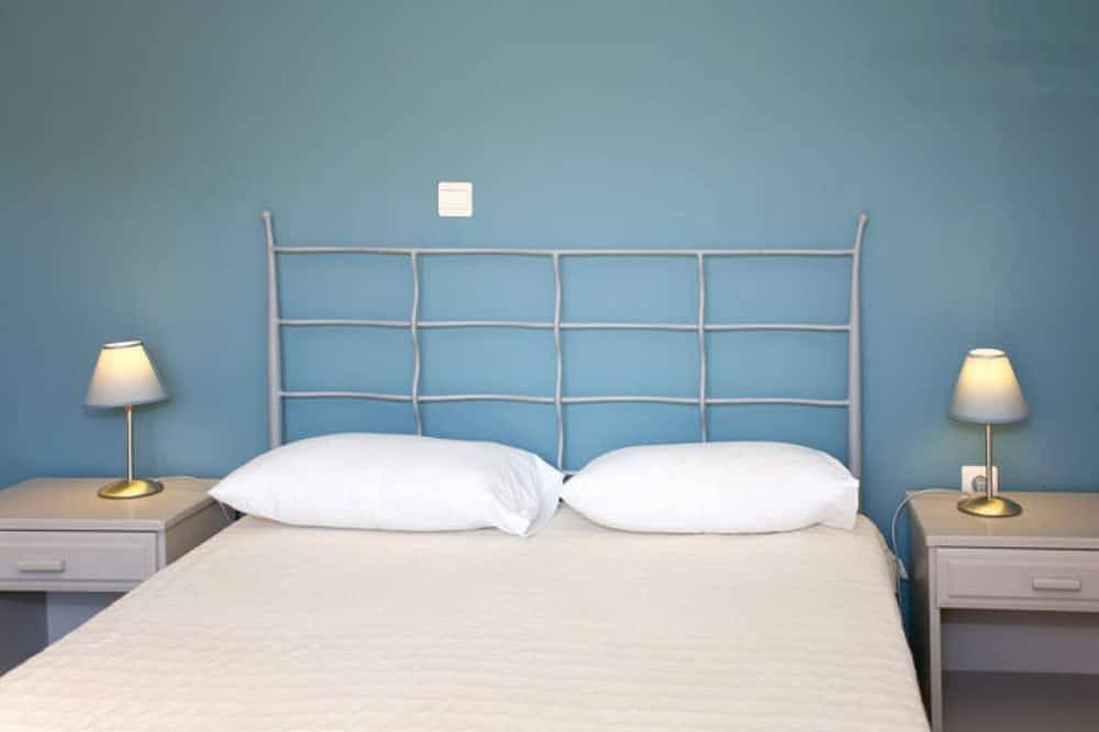 Ganze Wohnung, Cozy House with Swimming Pool Near the Sea in Daratsos, Chania und Umgebung