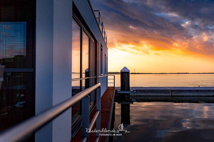 Ferienhaus für 4 Personen, mit Ausblick und Terrasse sowie Seeblick in Ribnitz-Damgarten