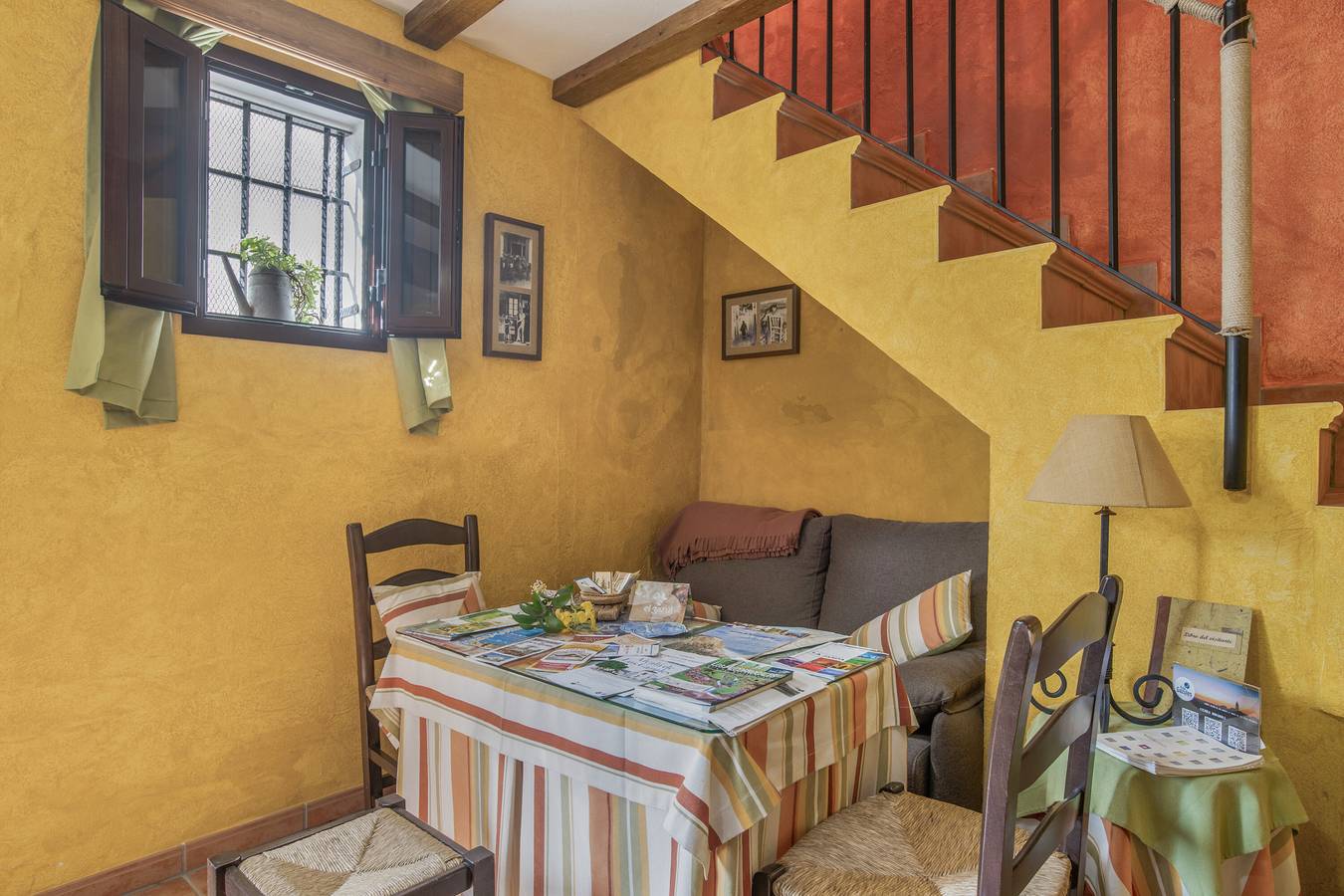Casa de vacaciones 'De Bárbara' con balcón y aire acondicionado in Alcalá de los Gazules, Parque natural de Los Alcornocales