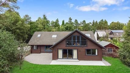 Gîte pour 10 personnes, avec jardin à Fort William