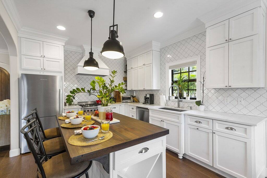 Luxury Spanish Colonial 3Br Home -Mins to Downtown and Marina in West Palm Beach, Palm Beach County