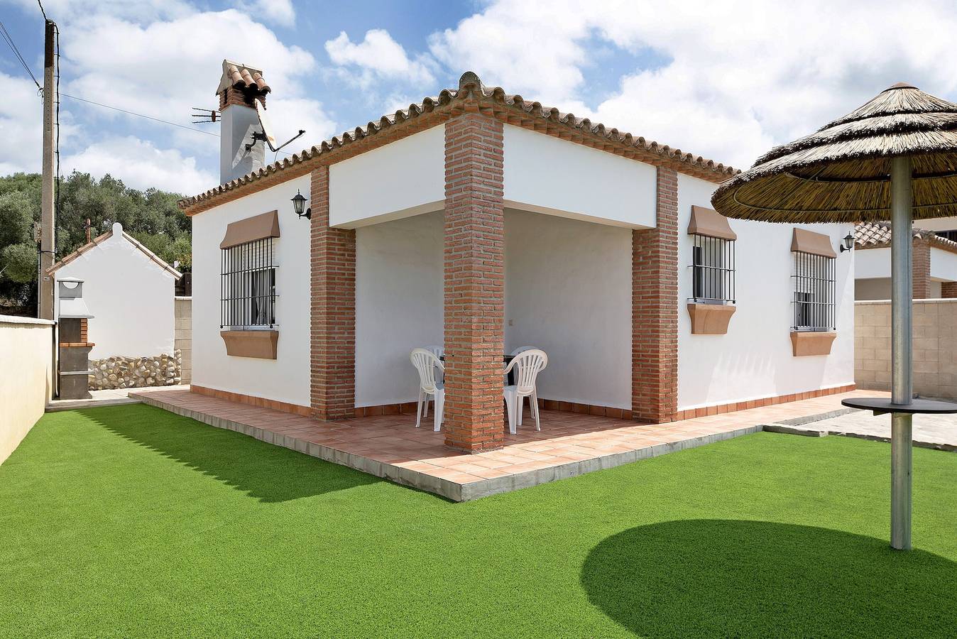 Charming Casita Torre de Meca 1 with Terrace, Garden and Wi-Fi in Los Caños de Meca, Barbate