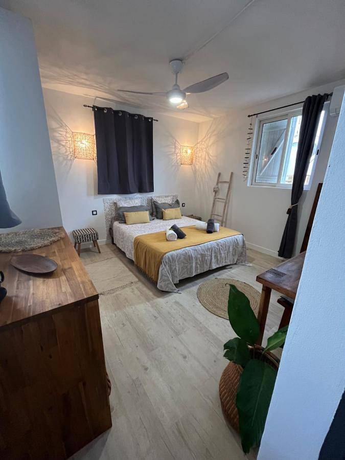Maison d’hôte pour 2 personnes, avec piscine ainsi que jardin et terrasse
