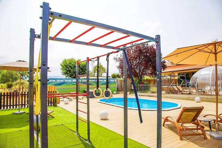 Villa pour 13 personnes, avec sauna ainsi que jardin et jacuzzi - 1