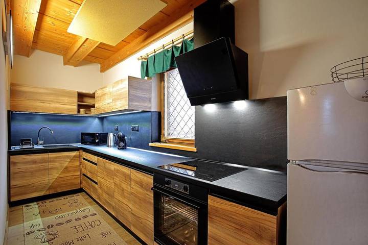 Apartament wakacyjny dla 11 osób, z Taras i Ogród oraz Widok w Demianowska Dolina