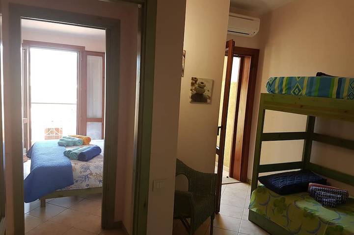 Appartement entier, Pour votre détente holyday maison au coeur de Villasimius in Crabonaxa/Villasimius, Villasimius
