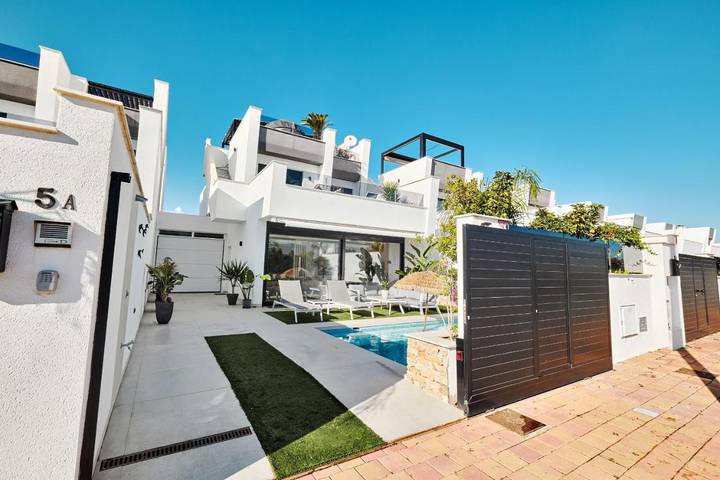 Casa rural para 8 personas, con jardín además de piscina y vistas en San Pedro del Pinatar - 4