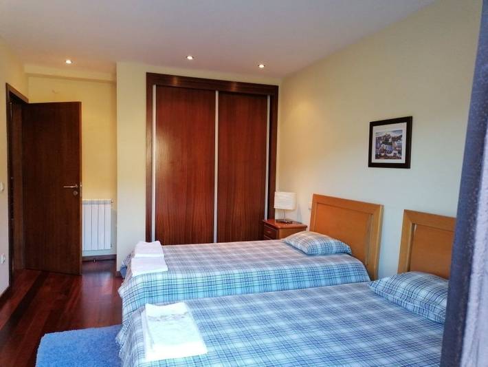 Location de vacances pour 5 personnes, avec piscine et jardin dans Amares - 3