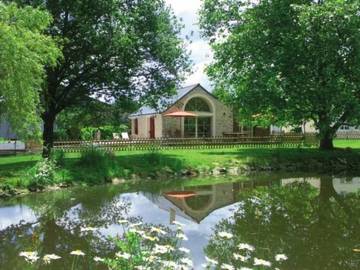 Location de vacances pour 4 personnes, avec terrasse à Ligné