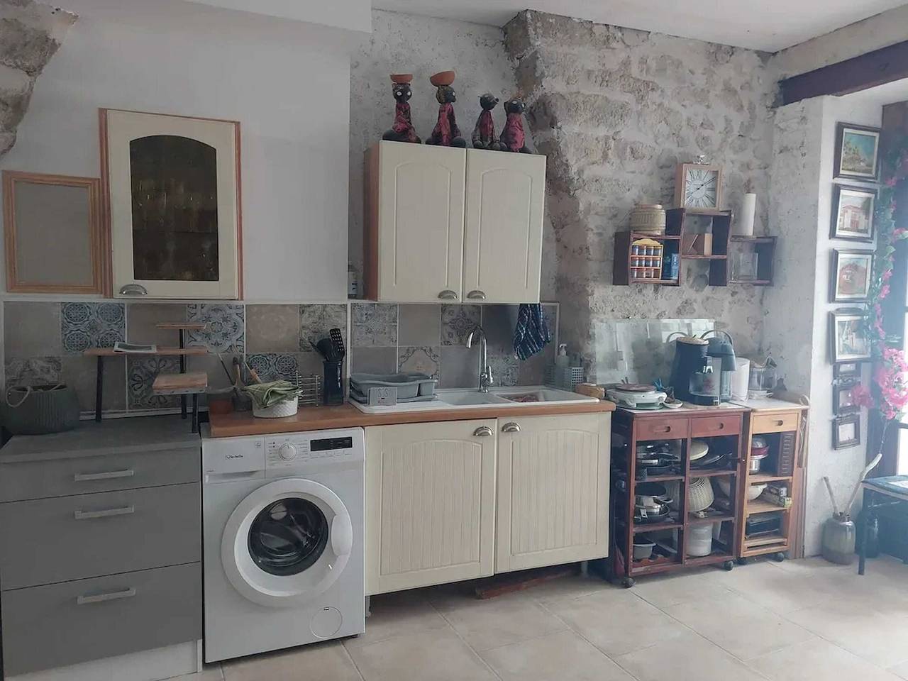 Apartamento entero, Apartamento cómodo en Roujan de 50 m² in Roujan, Region de Béziers