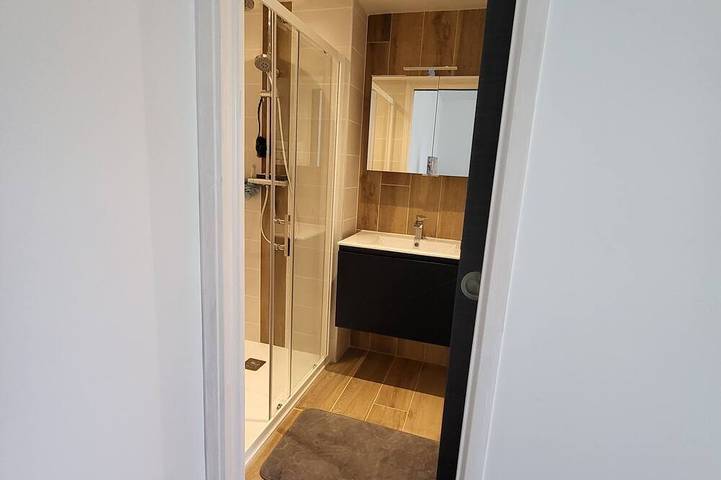 Location de vacances pour 2 personnes, avec Jardin à Plonéour-Lanvern - 3