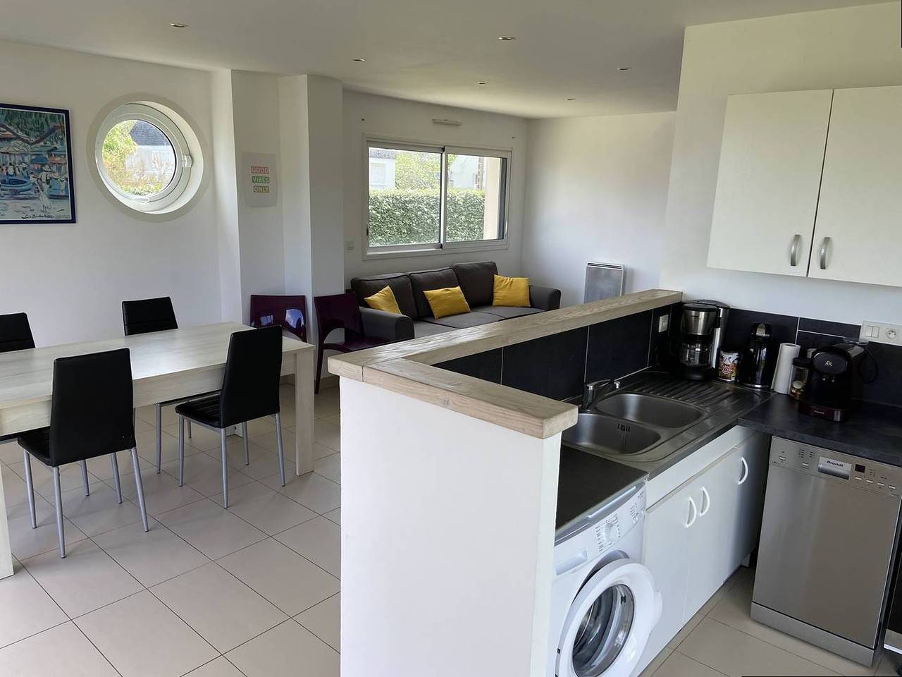 Entire apartment, Sea View apartment with Wifi, terrace in Trebeurden in Trébeurden, Pink Granite Coast