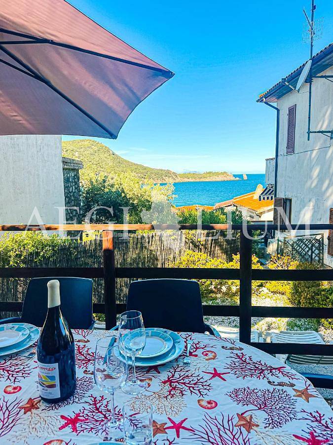 Ferienwohnung für 6 Personen, mit Terrasse und Ausblick auf Isola del Giglio