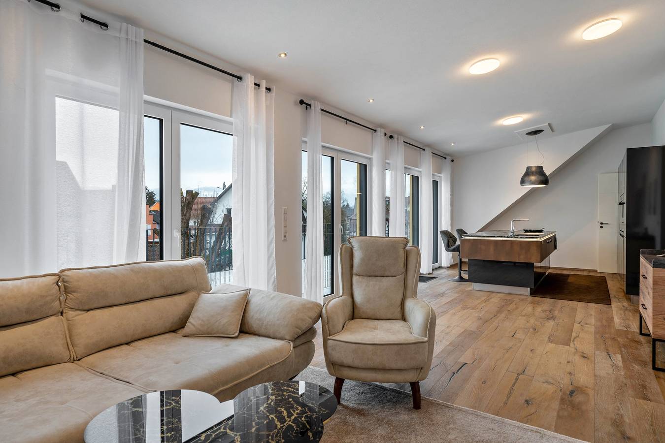 Ganze Wohnung, 'City Villa Bad Dürrheim - Penthouse' mit Balkon und Wlan in Bad Dürrheim, Mittlerer Schwarzwald
