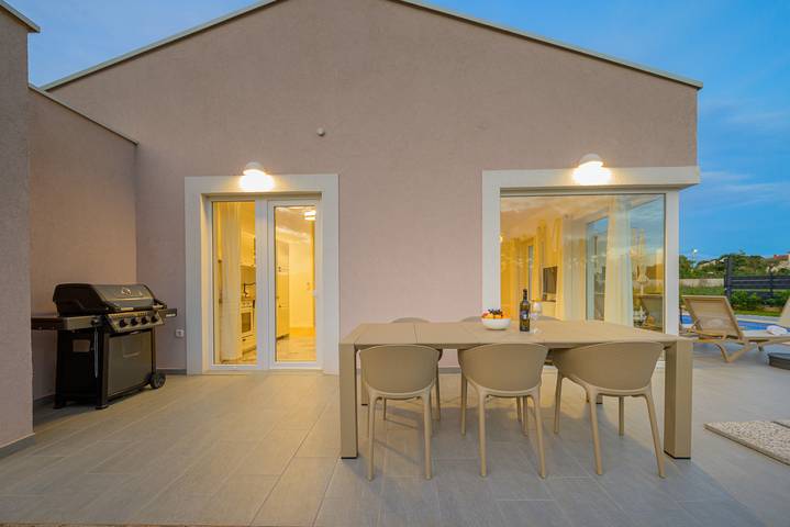Villa für 5 Personen, mit Garten und Pool sowie Terrasse in Marčana - 4