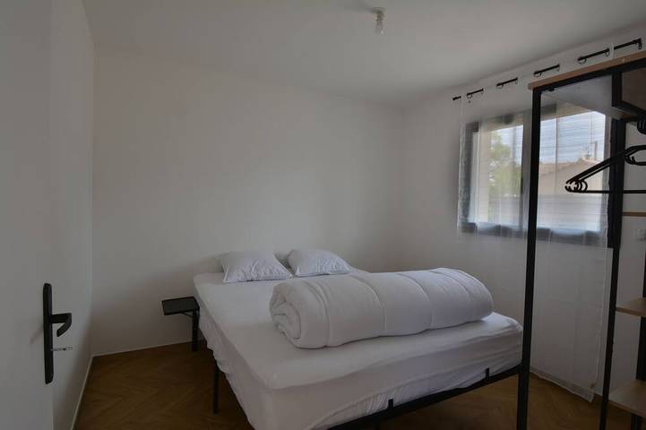 Spacious Evan house (new villa) close to the center and air-conditioned. in Ruoms, Ardèche