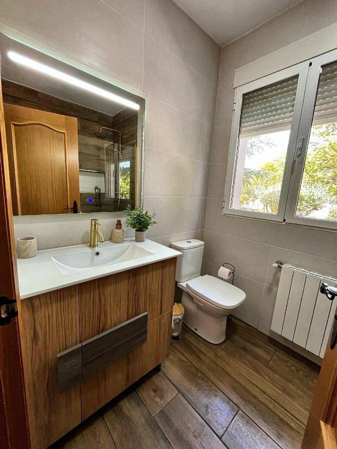 Apartamento de vacaciones para 8 personas, con terraza y vistas además de jardín y piscina en Sierra de Cazorla - 3