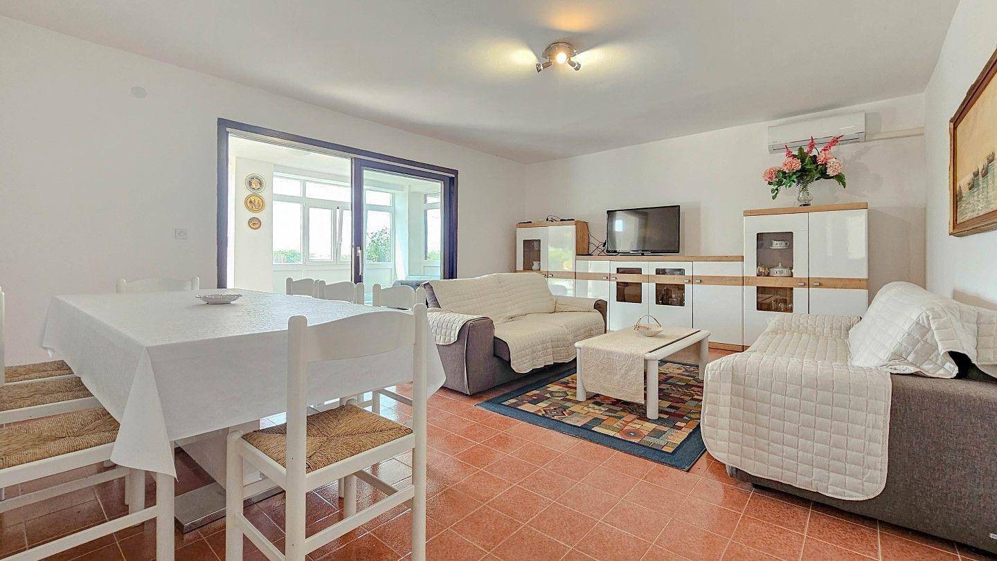 Ganze Ferienwohnung, 3-Zimmer-Wohnung für bis zu 7 Personen in Dajla, Umag und Umgebung