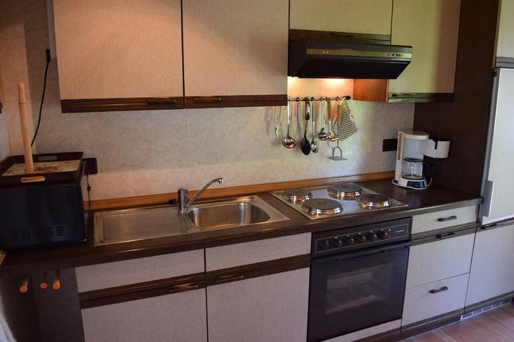 Ferienanlage für 5 Personen, mit Balkon und Terrasse in Waldbrunn - 3