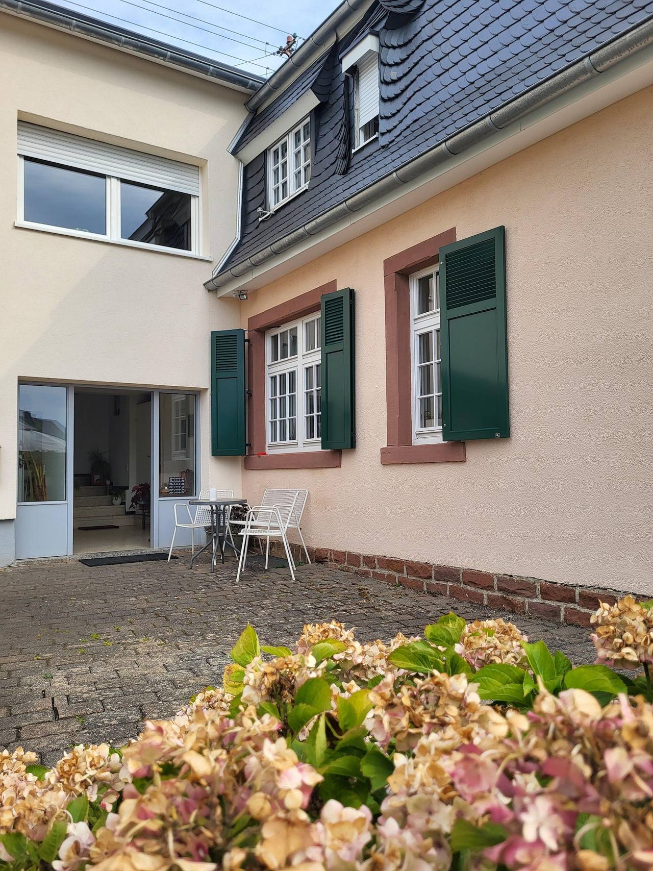 Ganze Ferienwohnung, Ferienwohung Dusche/Wc, 1 Schlafraum in Hetzerath, Bernkastel-Kues & Umgebung