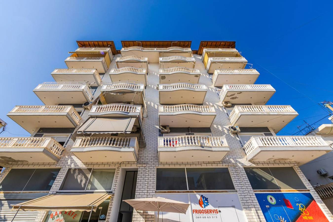 Ganze Wohnung, Ferienwohnung für 4 Personen mit Balkon in Sarandë, Vlorë