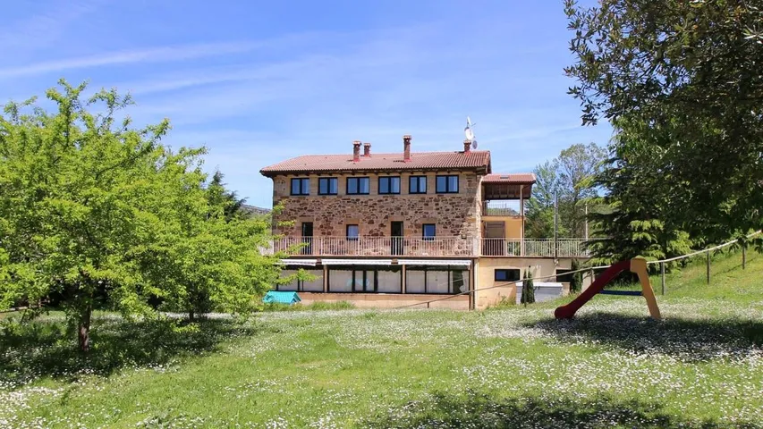 Casa de vacaciones para 4 personas, con jardín y vistas, Se admiten mascotas - 1