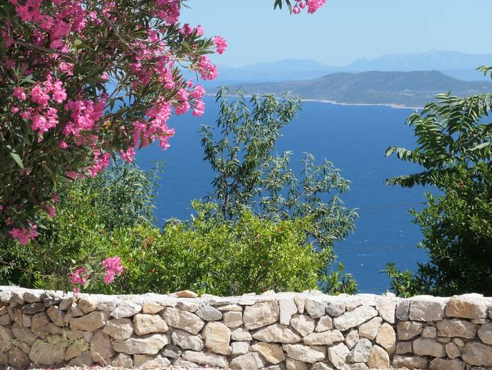 Dom dla 5 osób, z balkon/ taras, zwierzęta dozwolone w Lokva Rogoznica