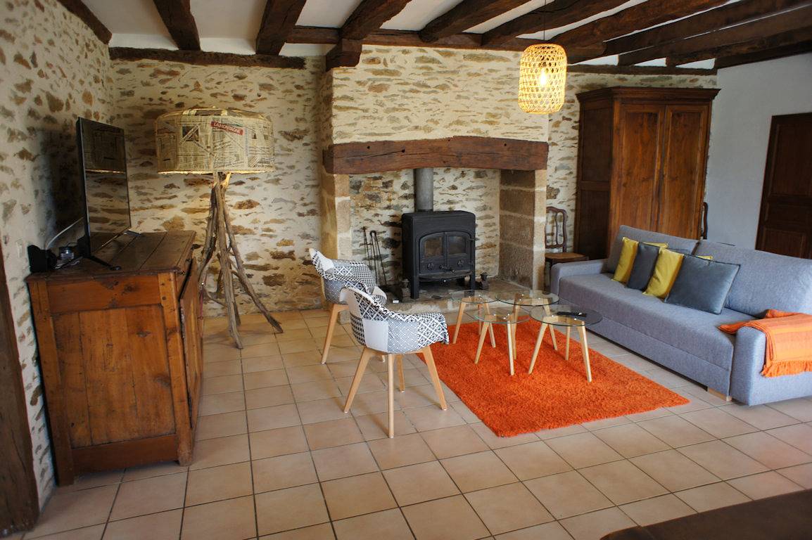Gîte Les Jonquilles - Gîtes de L'Enclos Saint-Rouffy in Arnac, Région d'Aurillac