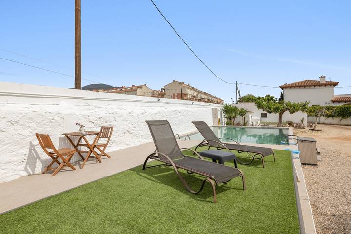 Ferienwohnung für 8 Personen, mit Balkon und Garten an der Costa Dorada - 2