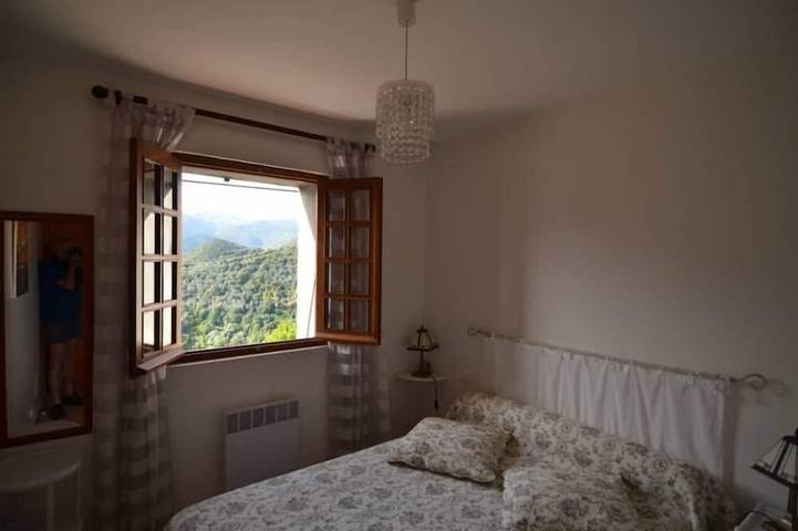 Gîte pour 2 personnes, avec terrasse et jardin à Sainte-Lucie-de-Tallano - 3