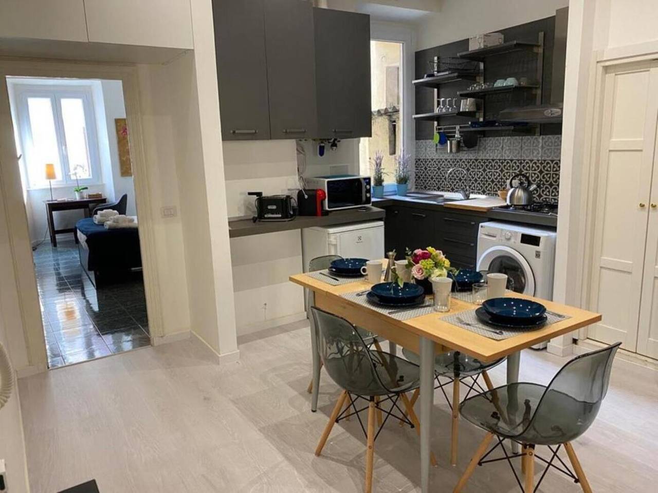 Ganze Wohnung, Cozy and Comfy Apartment at Esquilino in Rom Zentrum, Rom