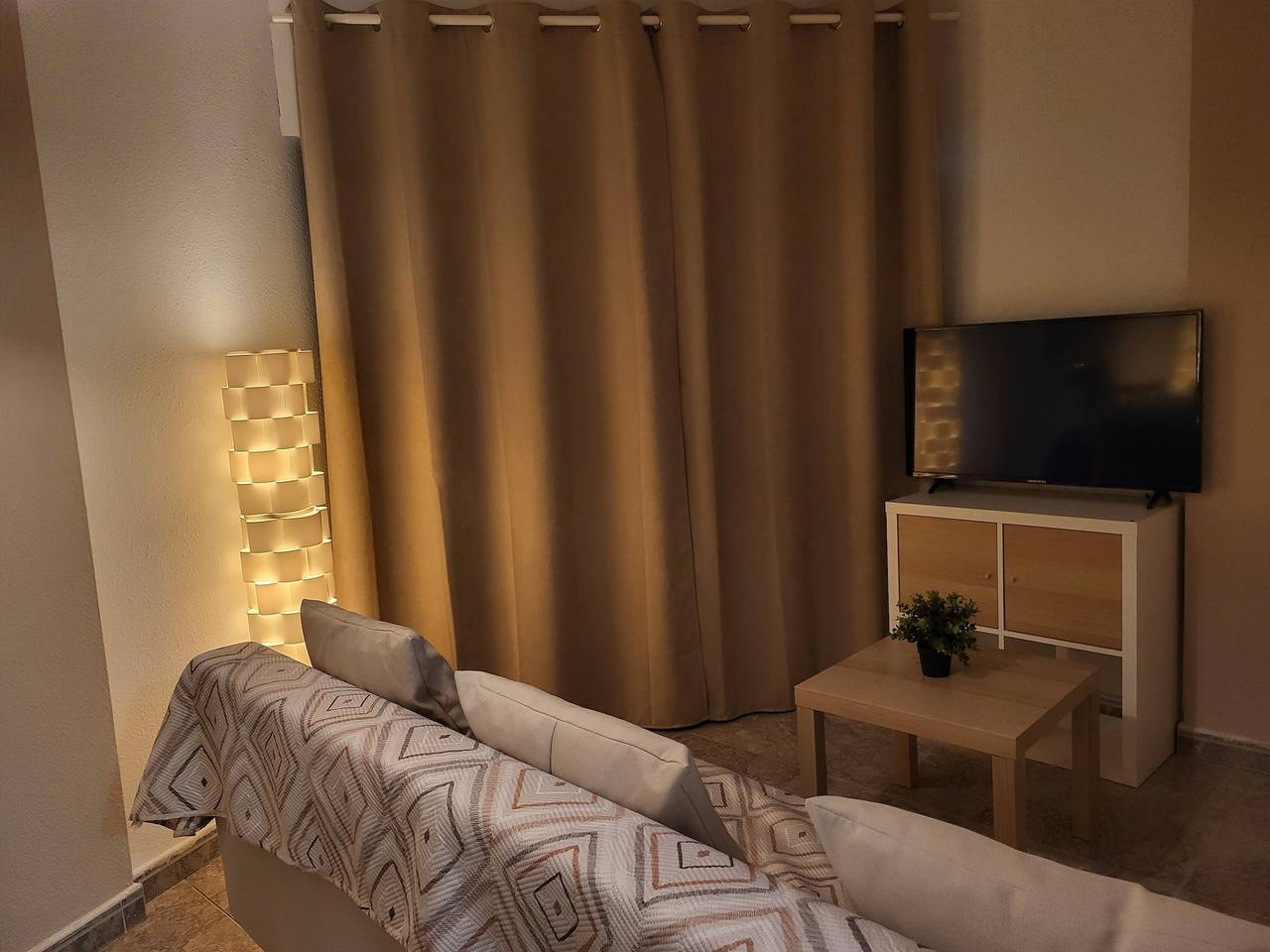 Ganze Wohnung, Ferienwohnung 'Buenavista - La Robla' mit Balkon in La Robla, Cordillera Cantábrica