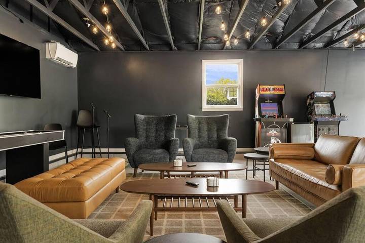 Maison de vacances pour 16 personnes, avec jardin et terrasse ainsi que sauna et jacuzzi, animaux acceptés - 1
