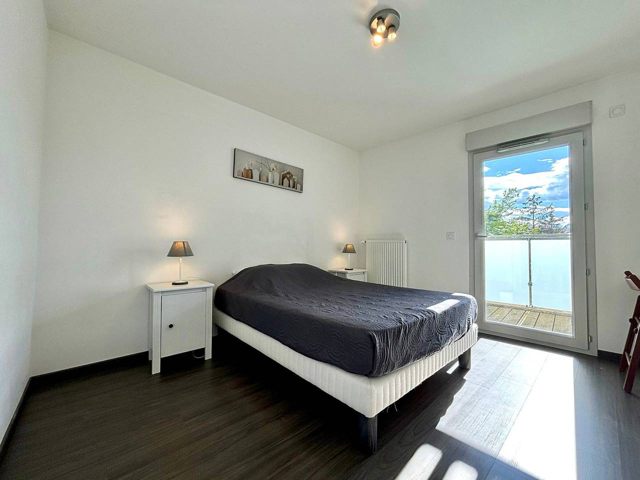 Appartement entier, Spacieux appartement à Annecy avec balcon et parking sécurisé in Annecy, Annecy (commune)