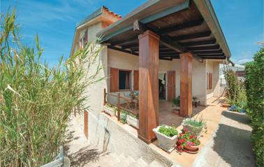 Appartement De Vacances pour 4 Personnes dans Tresnuraghes, Planargia, Photo 1