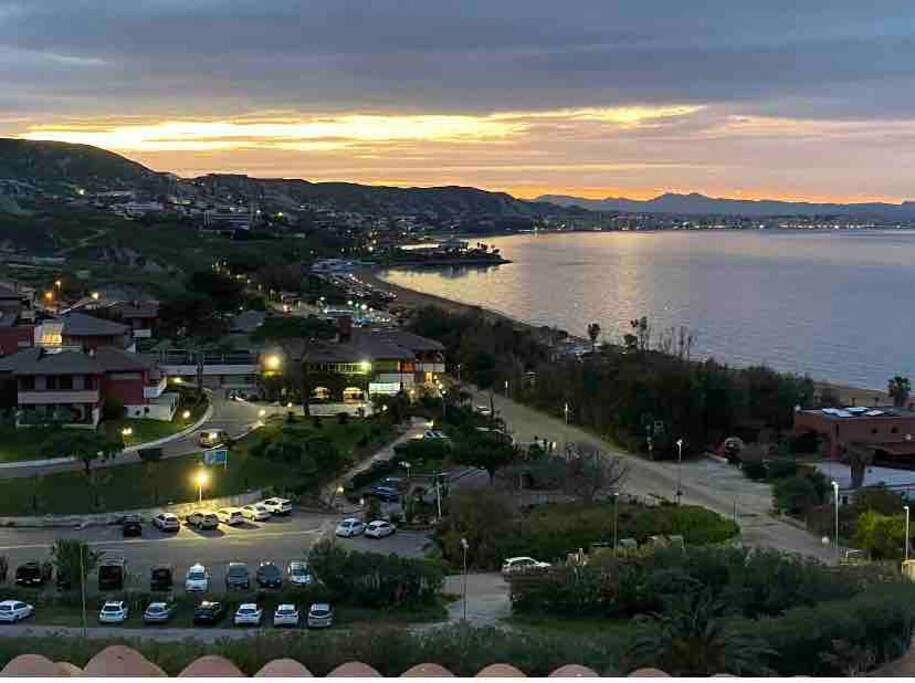 Two-Bedroom House in Crotone, Crotone Provinz