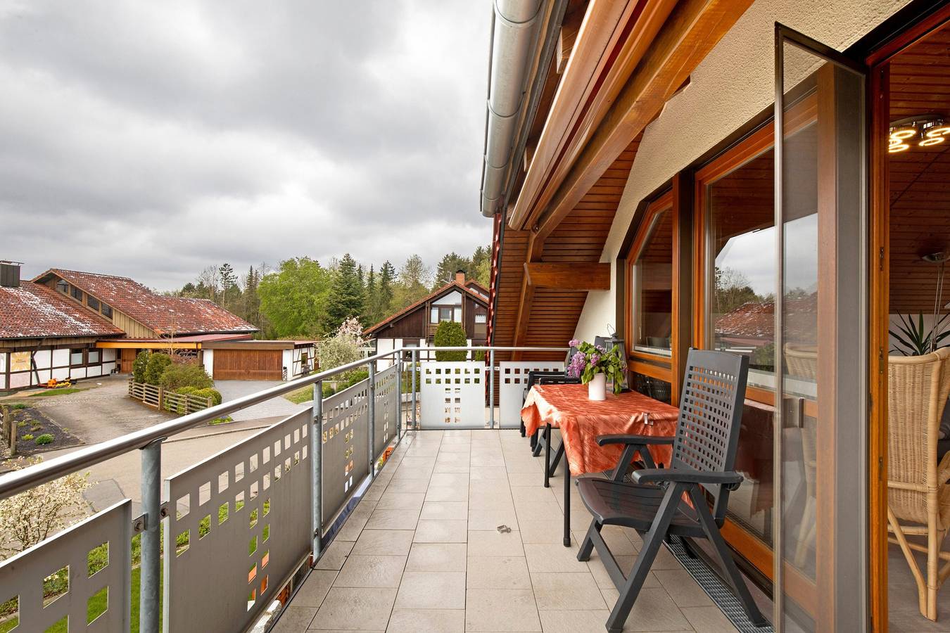 Ganze Wohnung, Ferienwohnung 'Haus Bross' mit Balkon und Wlan in Hayingen, Neckar-Alb