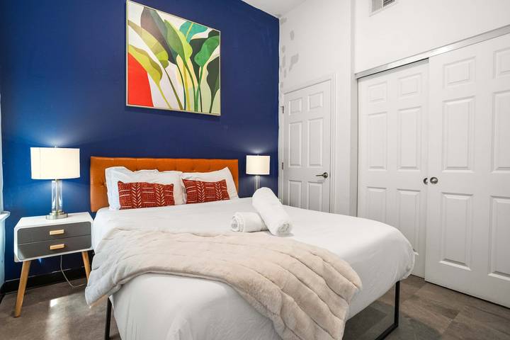 Vacation rental for 2 people, kid friendly in Pittsburgh