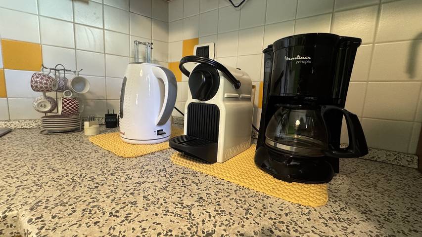 Appartement entier, Appartement de vacances pour 5 personnes avec vue in Baveno, Comune di Baveno