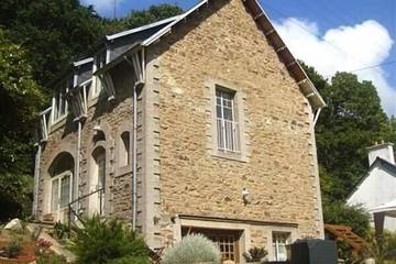 Location de vacances pour 4 personnes, avec terrasse et jardin, animaux acceptés à Saint-Jean-du-Doigt