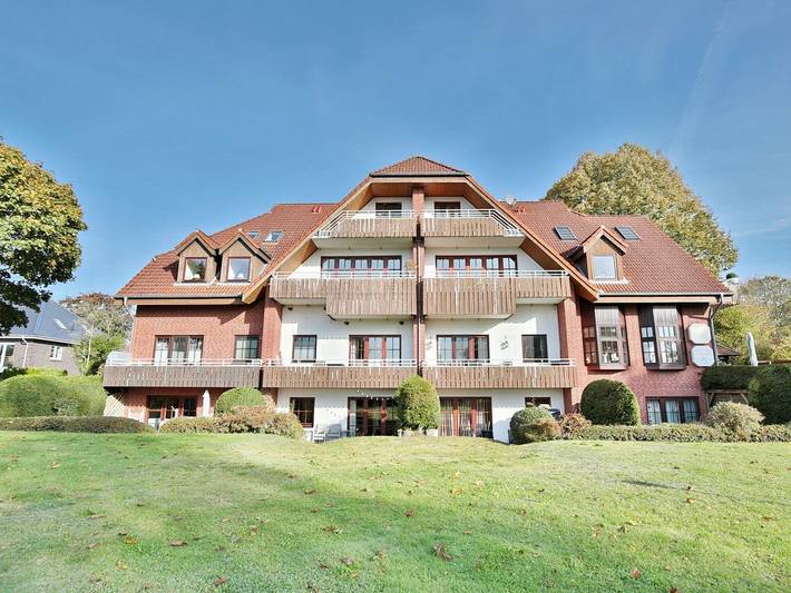 Ferienwohnung für 4 Personen, mit Balkon und Terrasse sowie Sauna und Seeblick in Pönitz