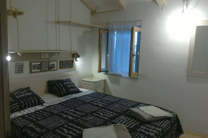 Ferienhaus Ivas mit Garten in Meeresnähe in Zambratija, Umag und Umgebung
