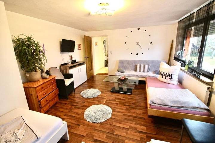Ferienhaus für 3 Personen, mit Terrasse und Garten sowie Ausblick